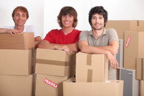 Preparation checklist for moving truck hire in Whitechapel