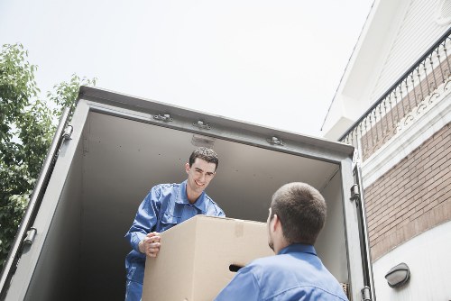 Local house removals service supporting a Whitechapel home or business relocation