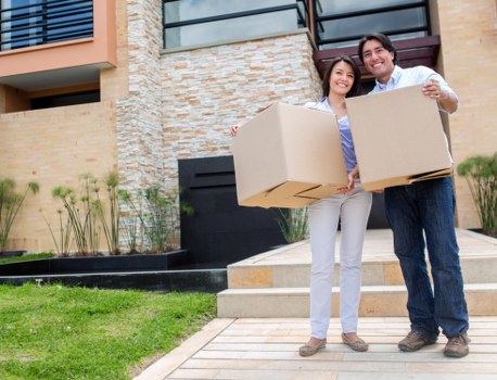 Local man and van service supporting domestic and business removals in Whitechapel